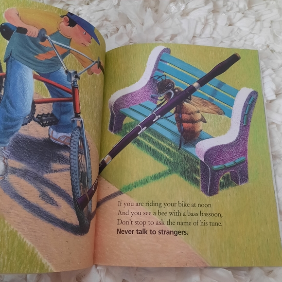 Science, Safety, Social Studies & Skills Children's Book Bundle 5 Books Used - Picture 8 of 16